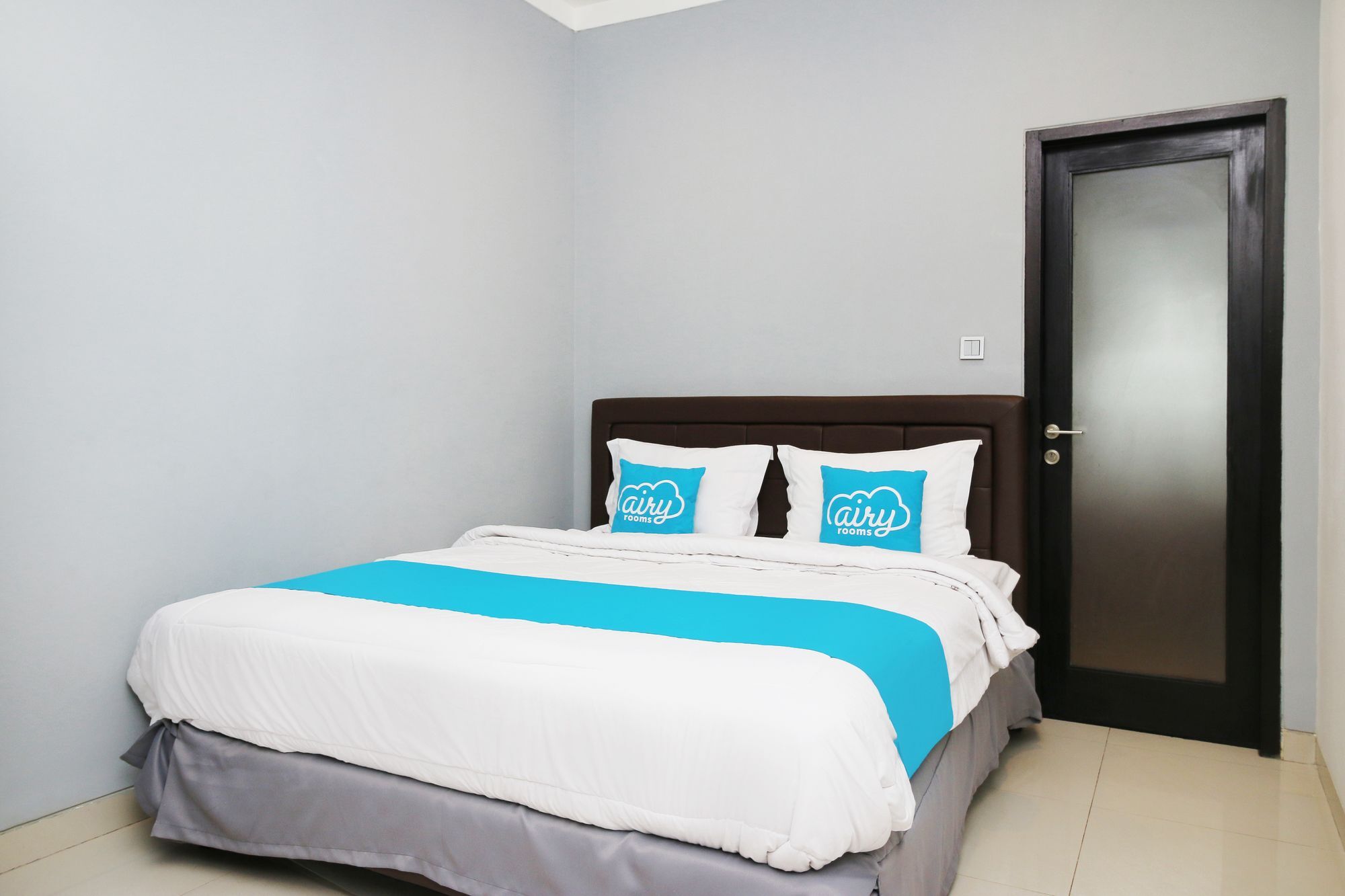 Oyo 90438 Mampang 34 Residence Джакарта Экстерьер фото
